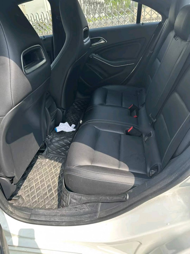 苏州16年奔驰CLA7