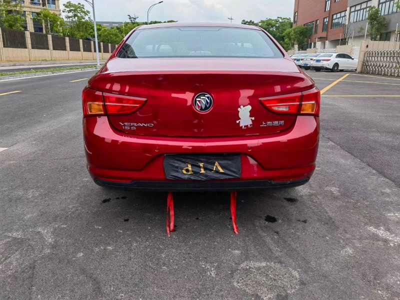 苏州16年别克威朗7