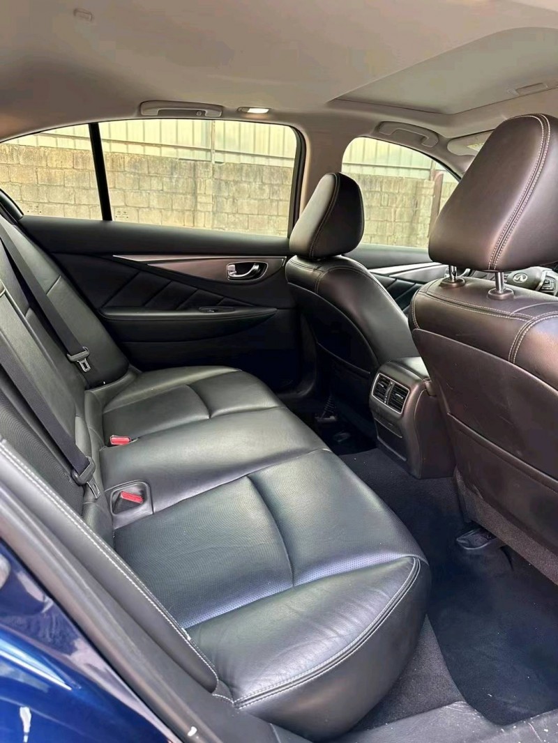 珠海19年英菲尼迪Q50L4