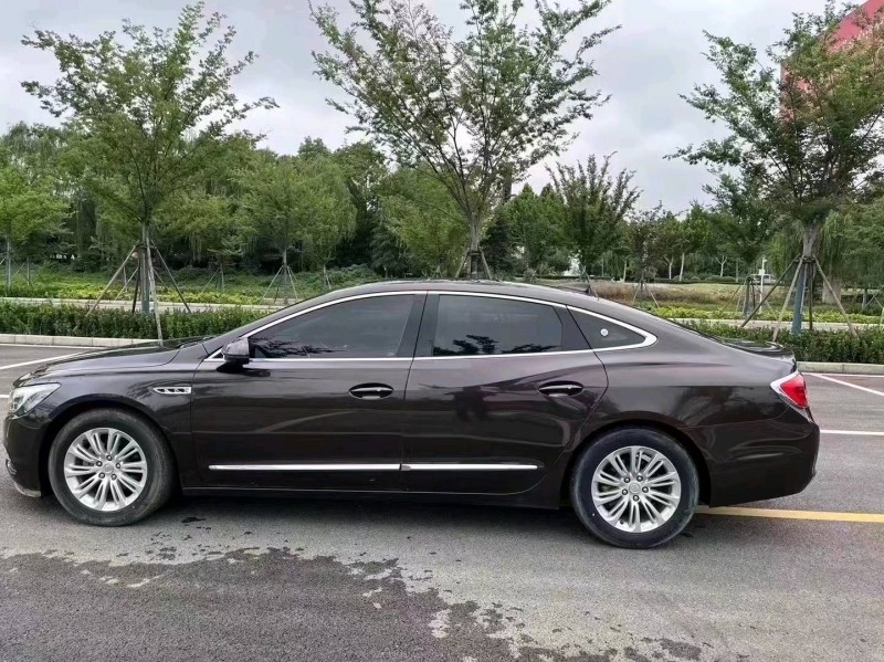 徐州17年别克君越7