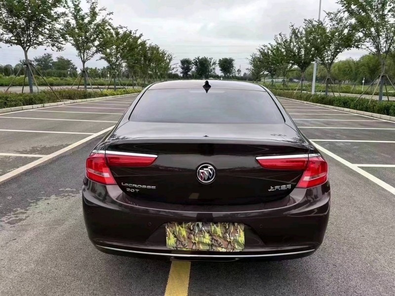 徐州17年别克君越9