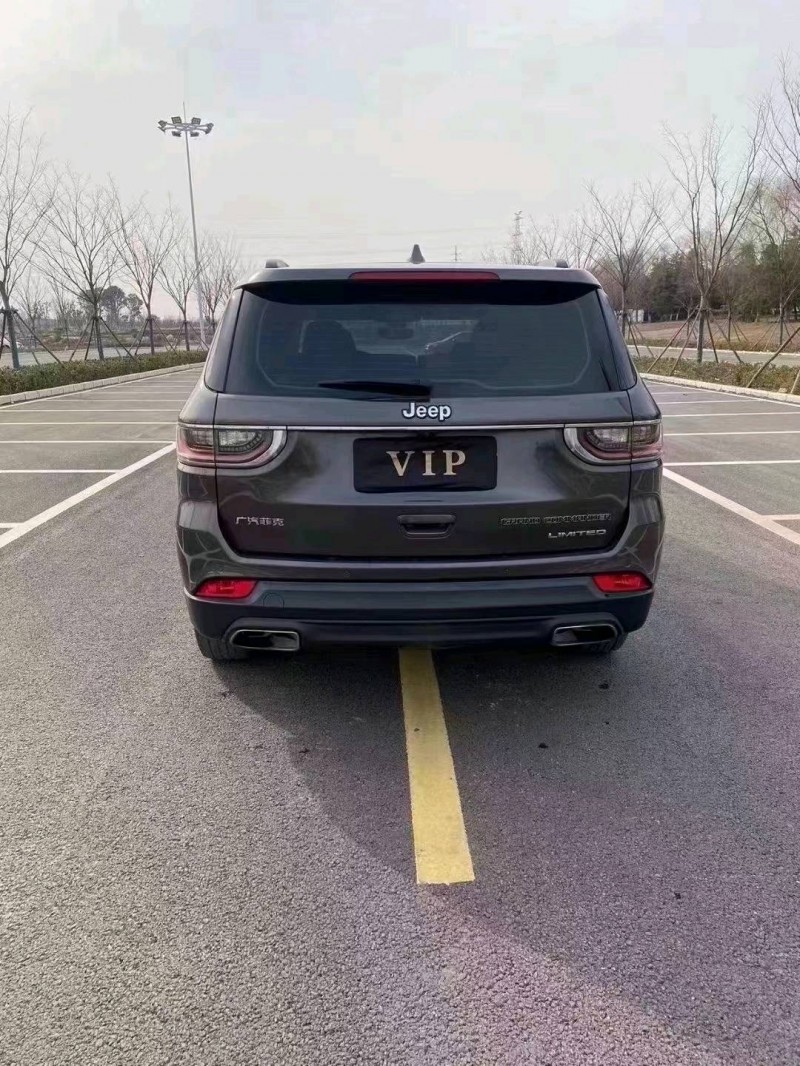 徐州19年Jeep指挥官9