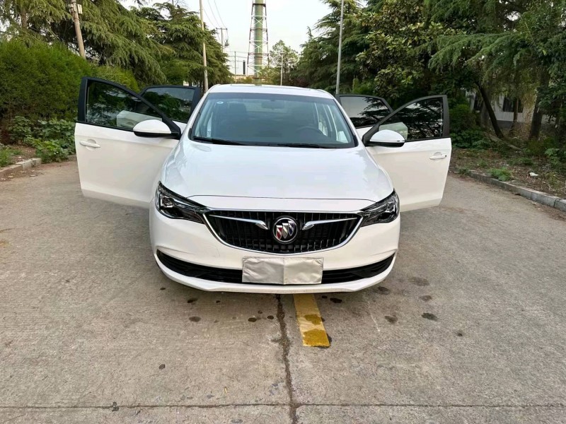 重庆22年别克英朗7