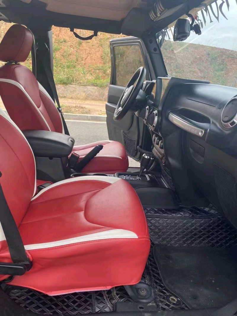 枣庄14年Jeep牧马人7