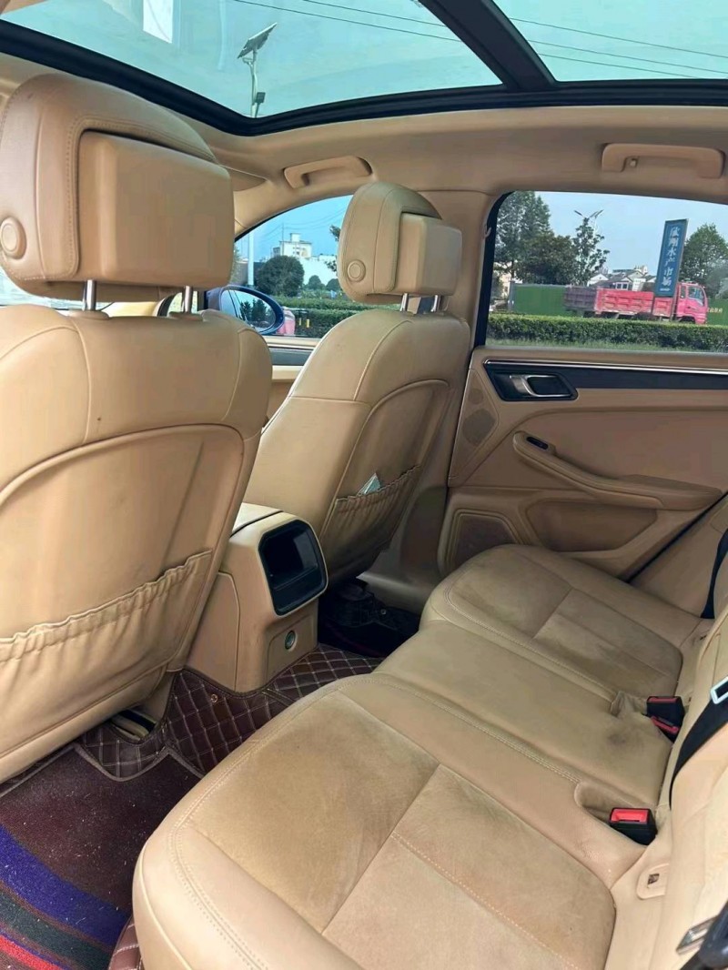 宜昌16年保时捷Macan4