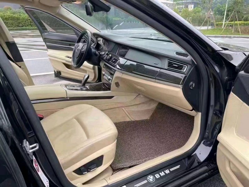 宜昌11年宝马7系5