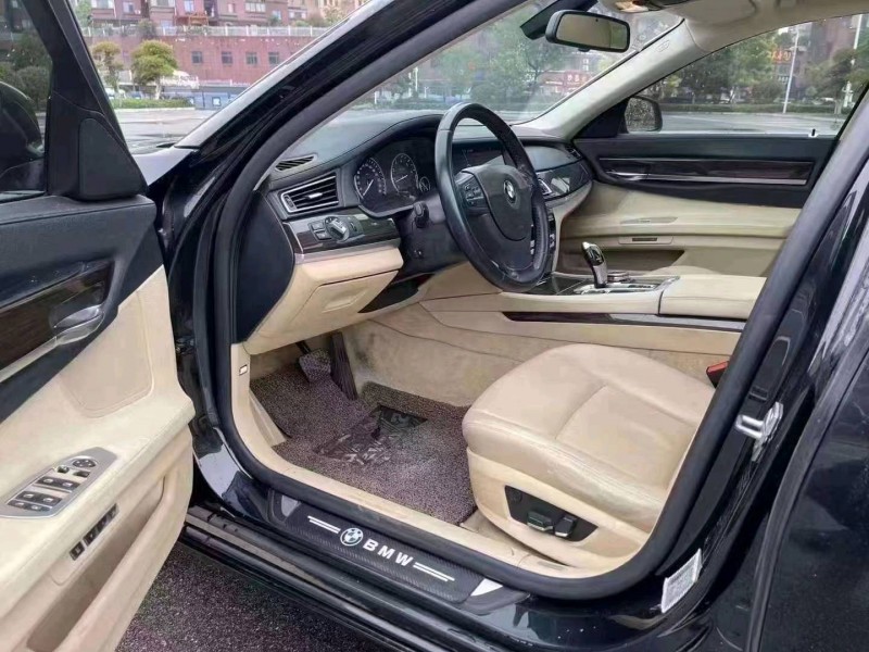 宜昌11年宝马7系7