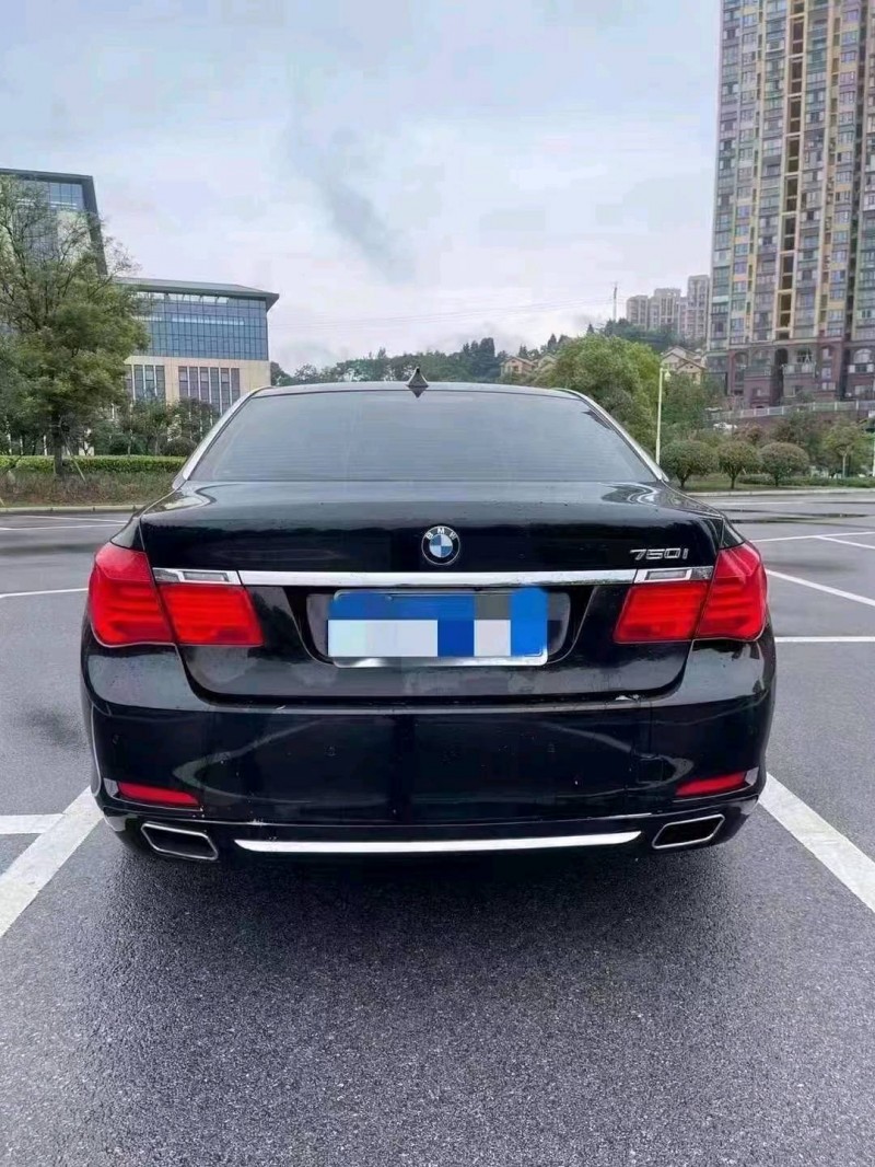 宜昌11年宝马7系9