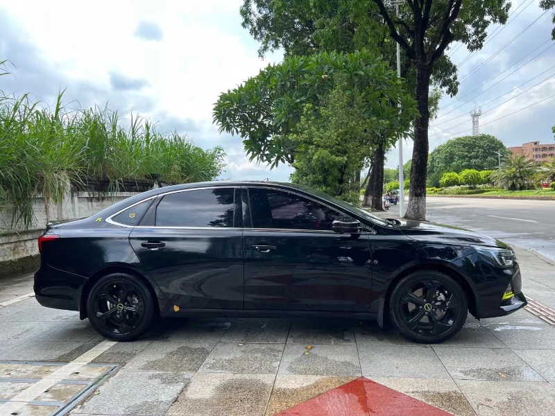 东莞22年荣威i68