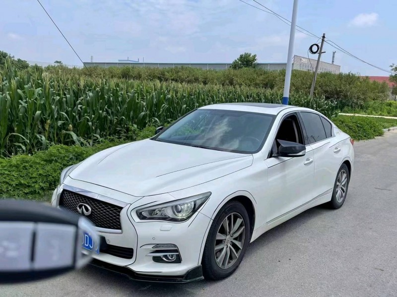 枣庄15年英菲尼迪Q50L2