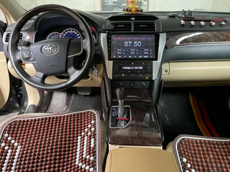 中山17年丰田凯美瑞6