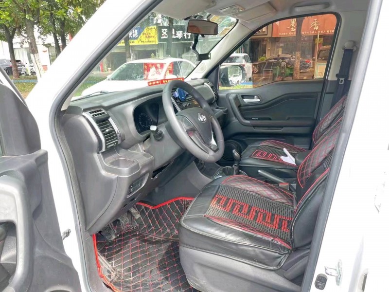 常州19年長安汽車歐尚8