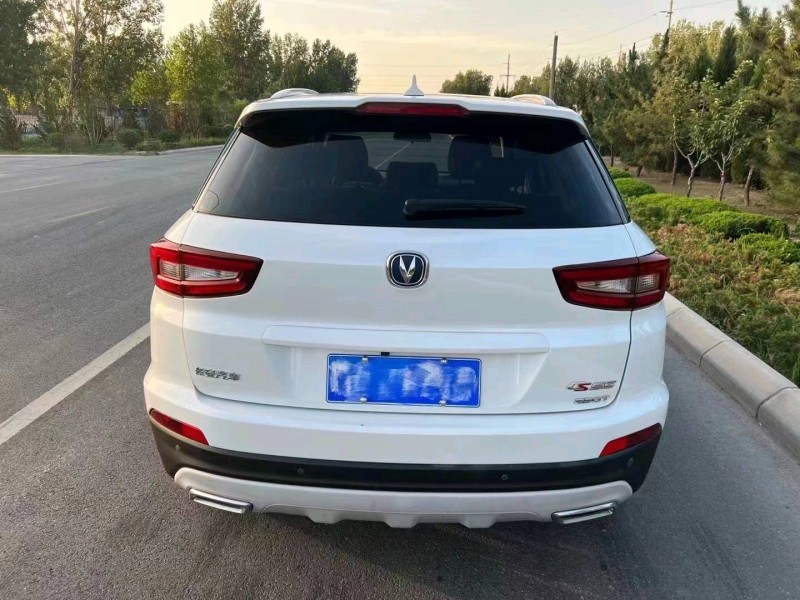 淄博18年長安汽車CS555
