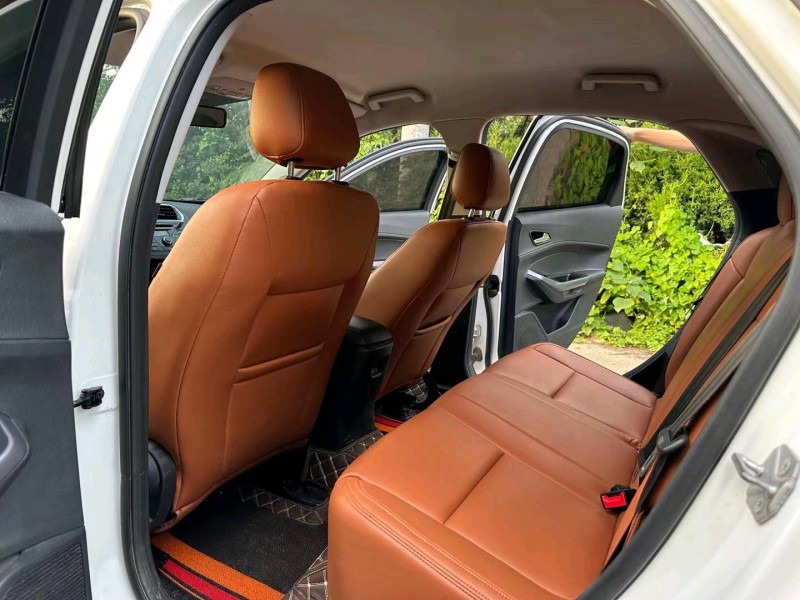 徐州20年福特福睿斯7