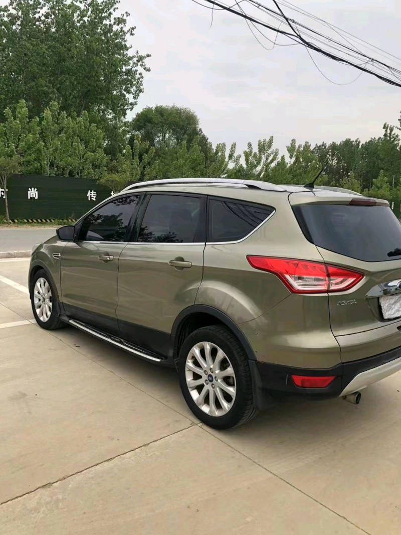 常州13年福特翼虎8