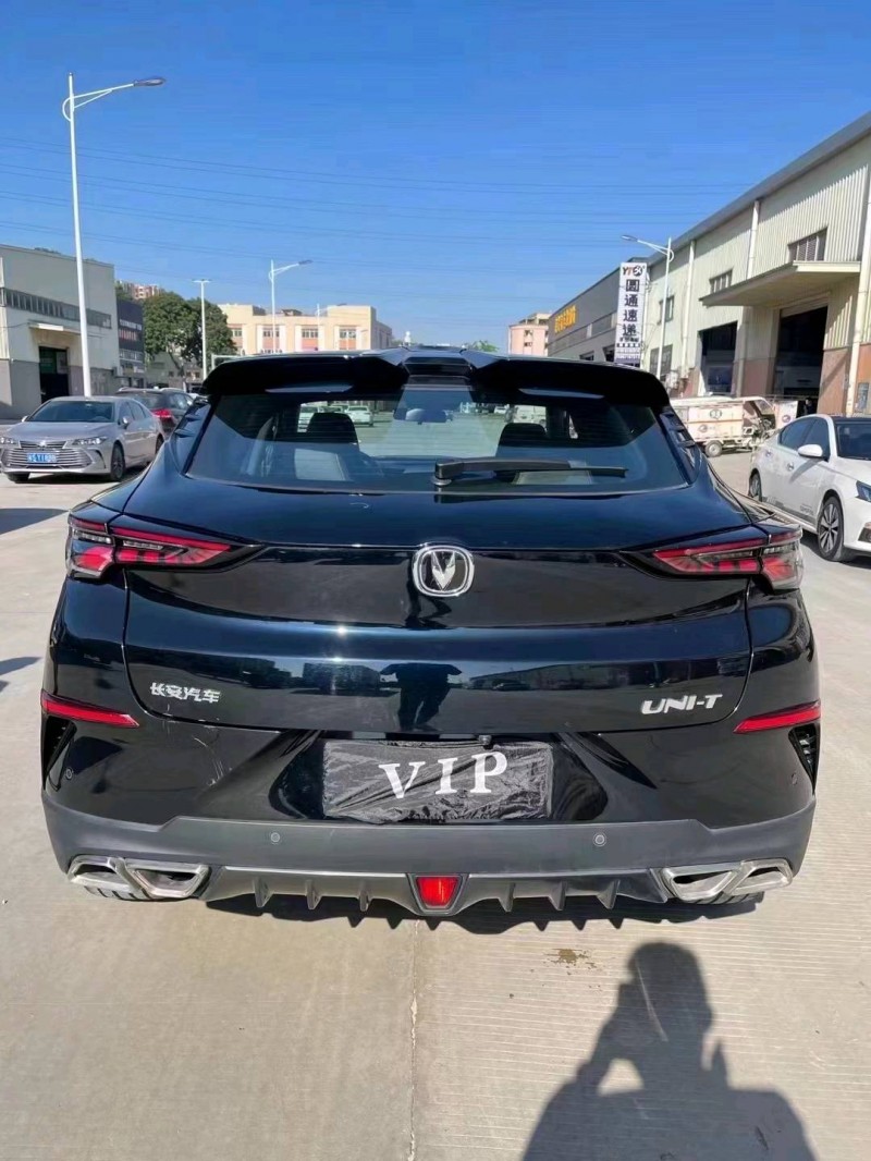 嘉興21年長安汽車UNI-T4