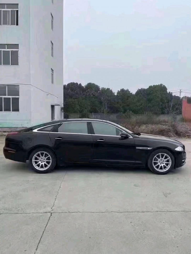 襄陽12年捷豹XJ4