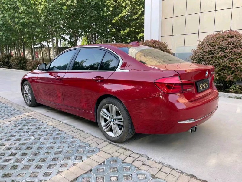 济宁17年宝马3系7