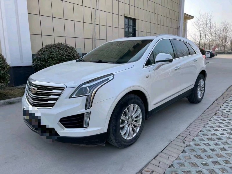 济宁17年凯迪拉克XT52