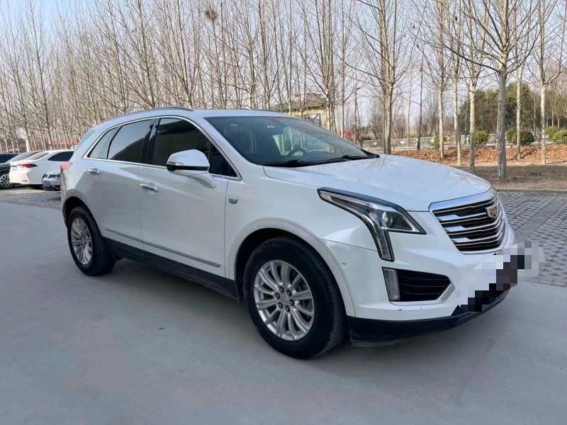 济宁17年凯迪拉克XT53