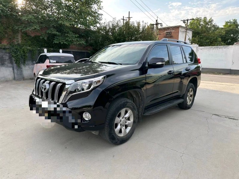 济宁12年丰田普拉多2