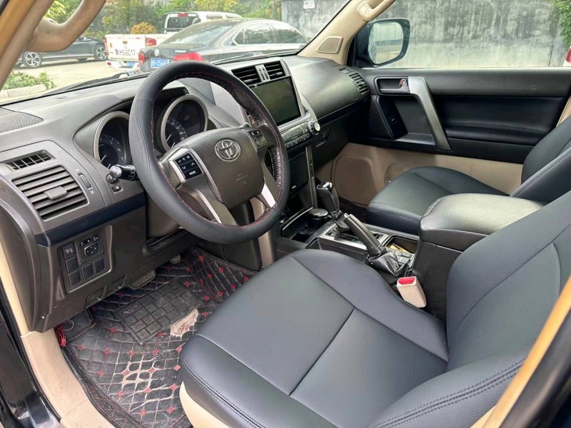 济宁12年丰田普拉多5