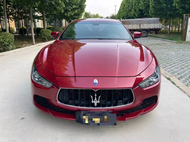 济宁15年玛莎拉蒂Ghibli1