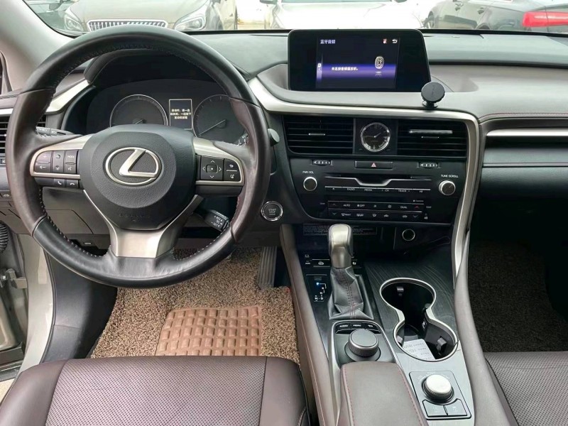 潍坊18年雷克萨斯RX4