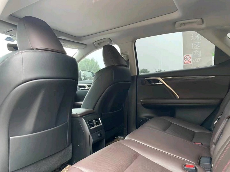 潍坊18年雷克萨斯RX7