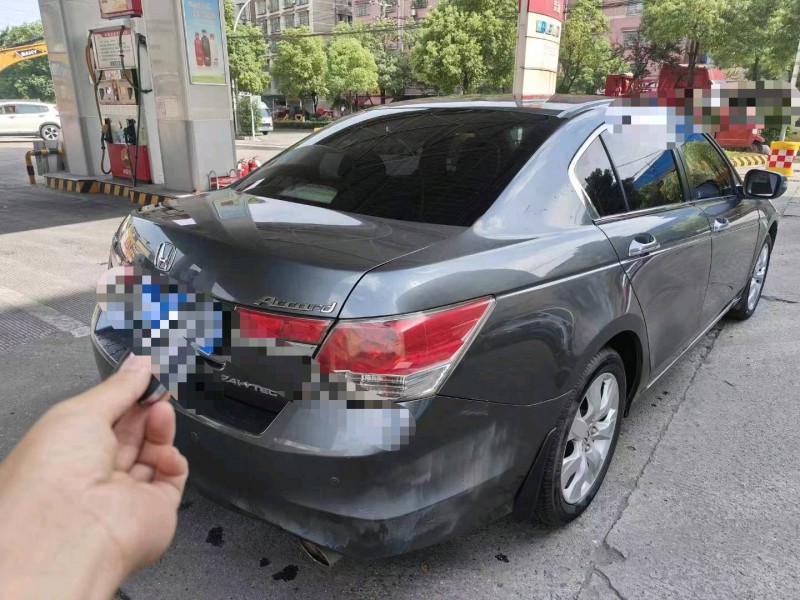 潍坊13年本田雅阁9