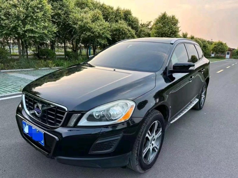 东营13年沃尔沃XC602