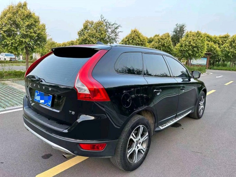东营13年沃尔沃XC607