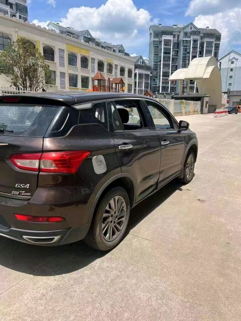 济宁17年传祺GS48