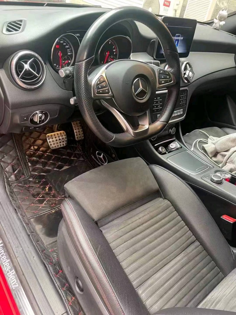 邯郸18年奔驰CLA8