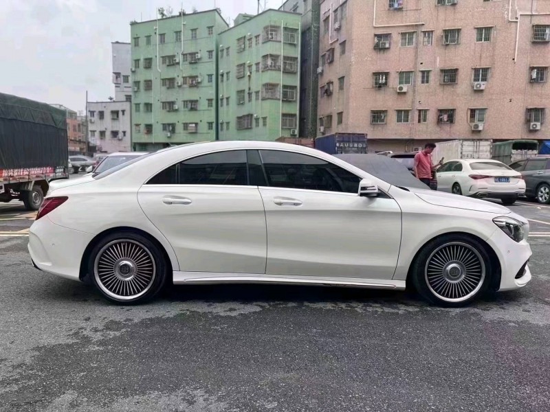 广州18年奔驰CLA4