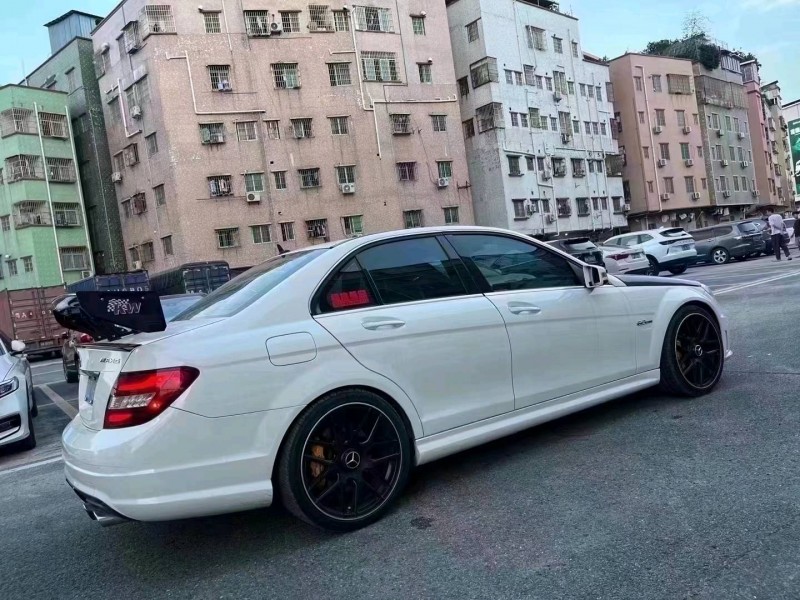 广州10年奔驰C4