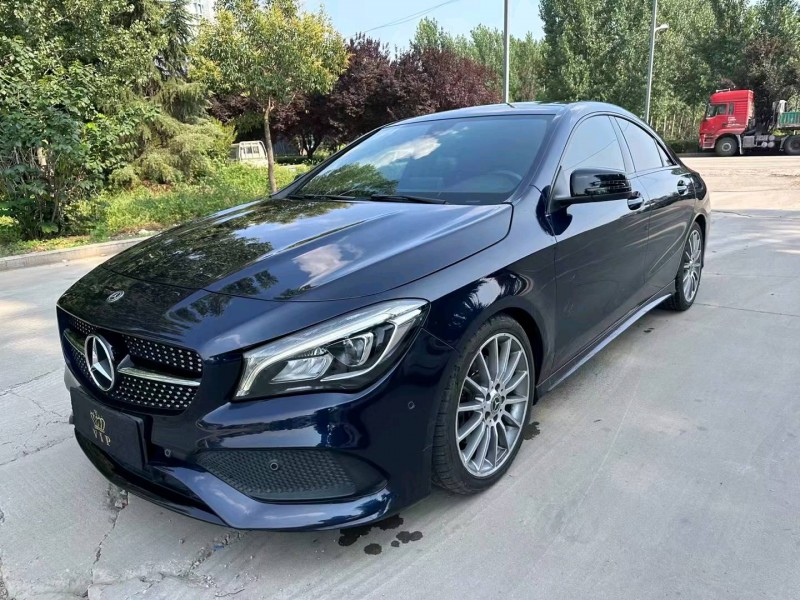 济宁18年奔驰CLA2