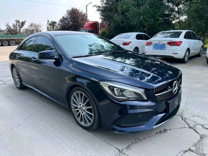 济宁18年奔驰CLA3