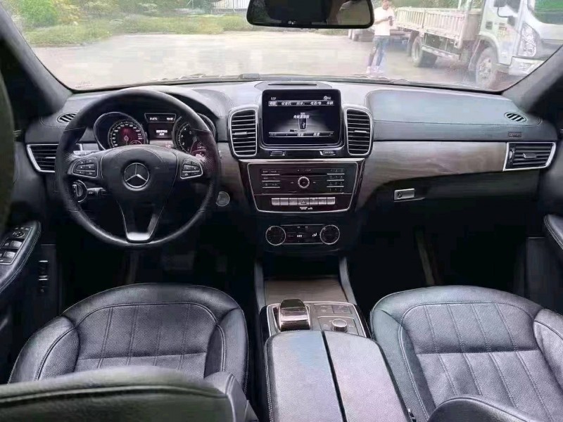 枣庄19年奔驰GLS8