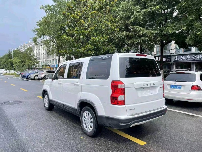 常州19年長安汽車歐尚7