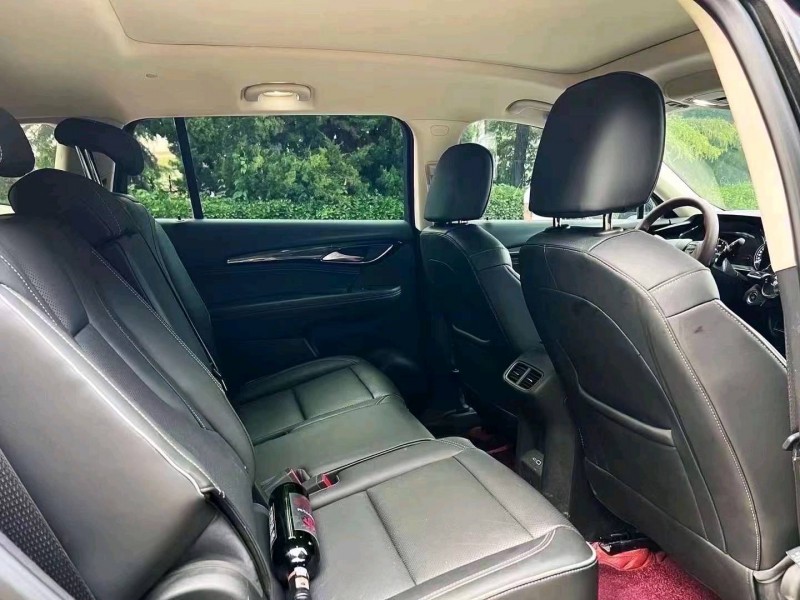 东营21年别克昂科威3