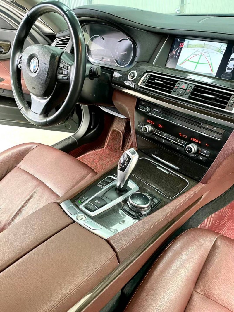 潍坊15年宝马7系7
