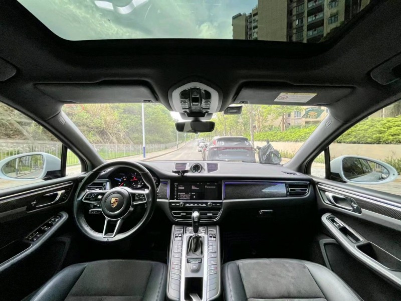 广州20年保时捷Macan5