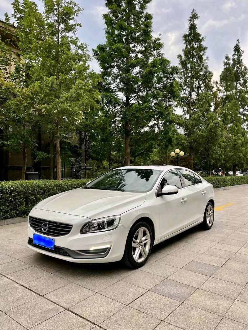 烟台16年沃尔沃S60L2
