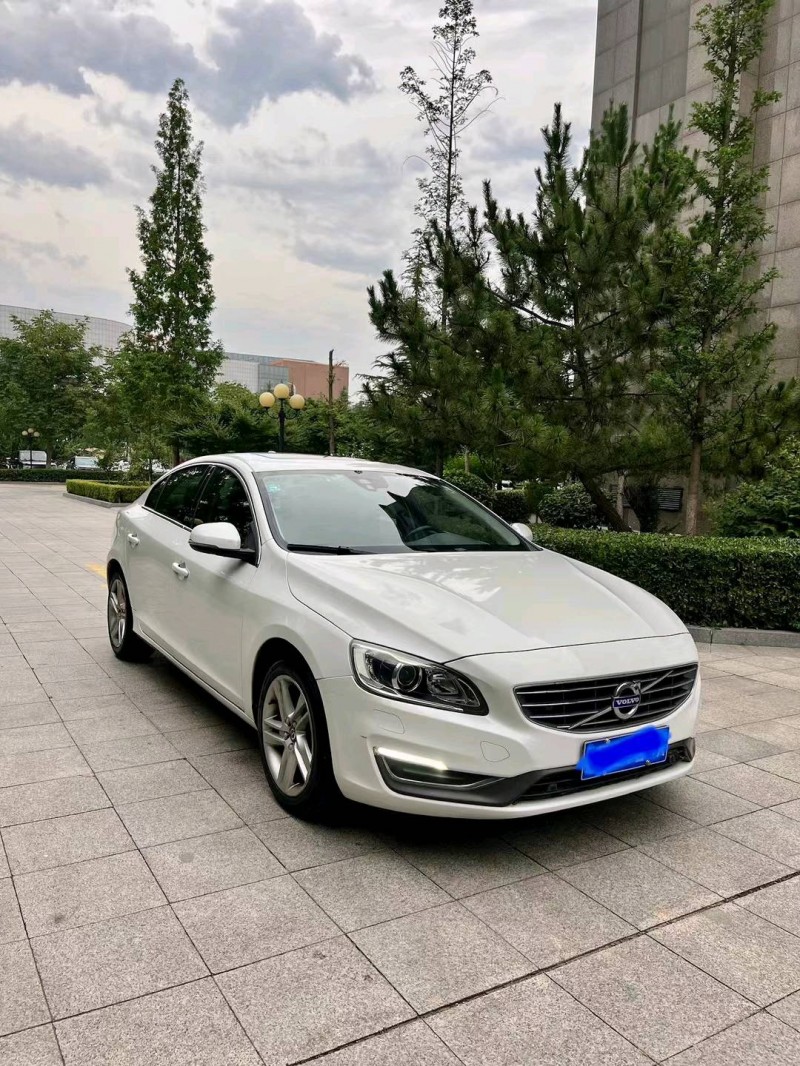 烟台16年沃尔沃S60L3