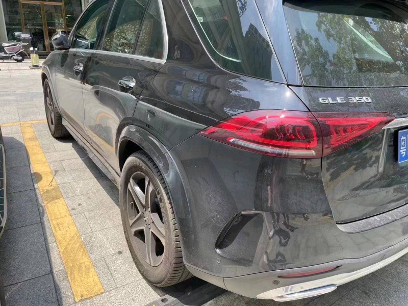 广州23年奔驰GLE4