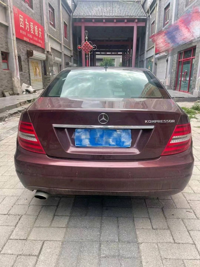 邯郸11年奔驰C8