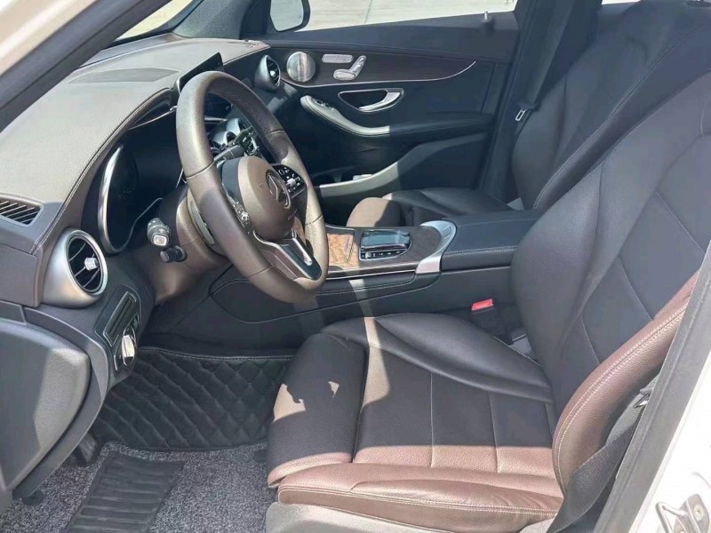 东营21年奔驰GLC4