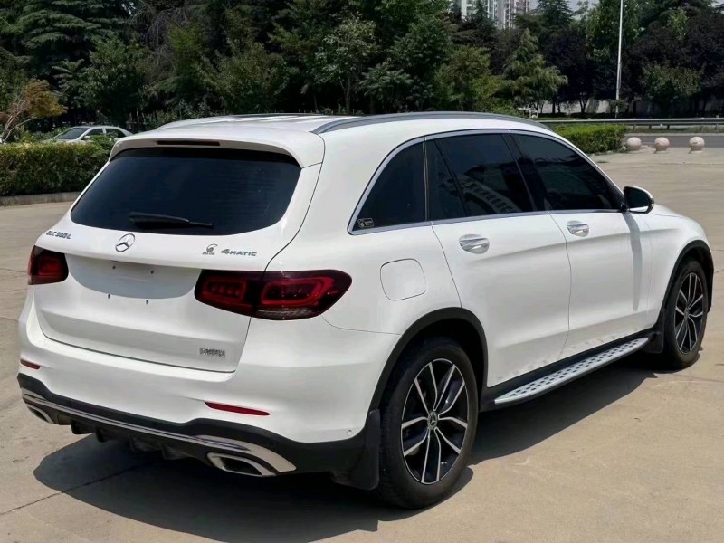 东营21年奔驰GLC6