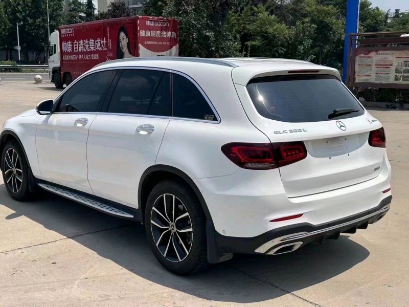 东营21年奔驰GLC8